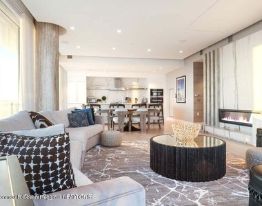 1101 Ocean Avenue N - Photo Thumbnail 5