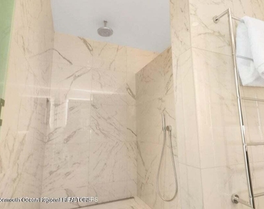 1101 Ocean Avenue N - Photo Thumbnail 19