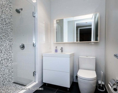 1101 Ocean Avenue N - Photo Thumbnail 27