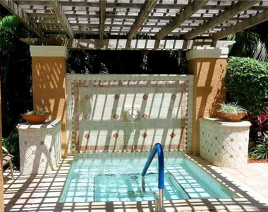 651 Okeechobee Boulevard - Photo Thumbnail 27