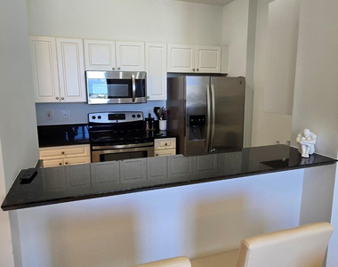 651 Okeechobee Boulevard - Photo Thumbnail 4