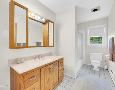 508 Crescent Parkway - Photo Thumbnail 25