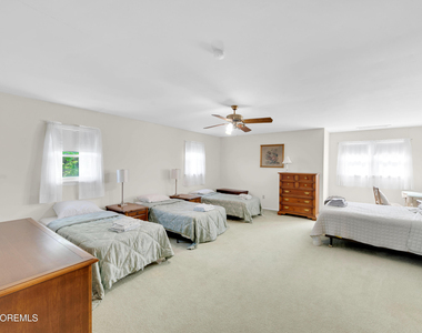508 Crescent Parkway - Photo Thumbnail 23