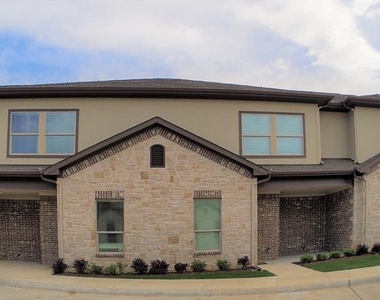 1601 Riney Rd - Photo Thumbnail 2