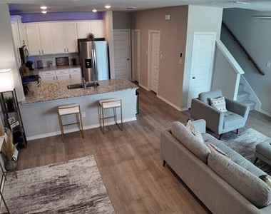2944 Baneberry Lane - Photo Thumbnail 6