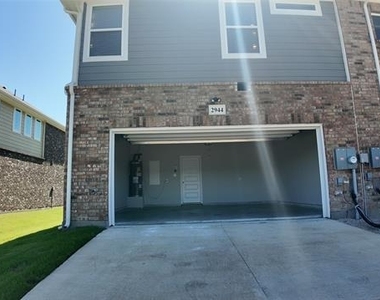 2944 Baneberry Lane - Photo Thumbnail 18