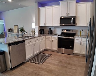 2944 Baneberry Lane - Photo Thumbnail 17