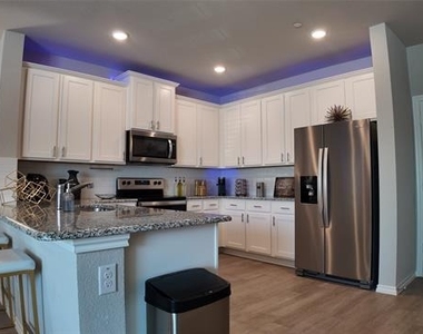 2944 Baneberry Lane - Photo Thumbnail 16