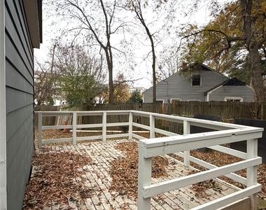 1142 Mona Drive - Photo Thumbnail 15