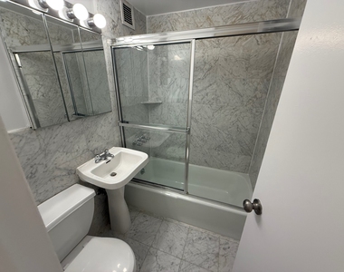 1570 First ave - Photo Thumbnail 8