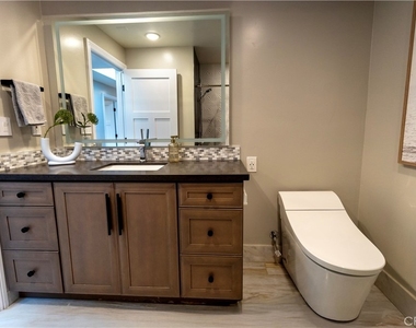 1753 Wilstone Avenue - Photo Thumbnail 28