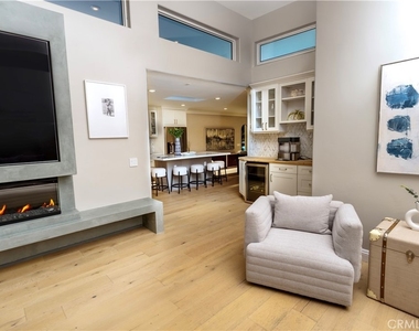 1753 Wilstone Avenue - Photo Thumbnail 14