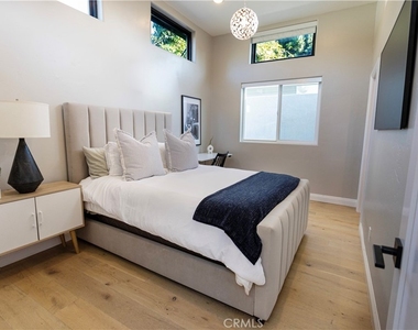 1753 Wilstone Avenue - Photo Thumbnail 35