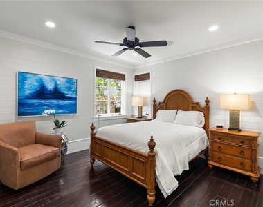 322 Emerald Bay - Photo Thumbnail 17