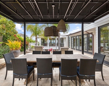 322 Emerald Bay - Photo Thumbnail 10