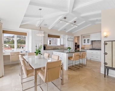 322 Emerald Bay - Photo Thumbnail 33