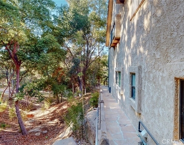 1248 Rocky Road - Photo Thumbnail 21