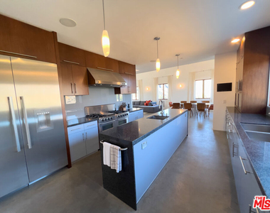 29282 Circle Drive - Photo Thumbnail 18