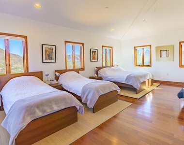 29282 Circle Drive - Photo Thumbnail 31