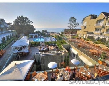 1562 Camino Del Mar - Photo Thumbnail 22