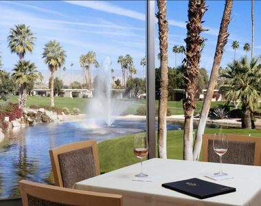 136 Eastlake Drive - Photo Thumbnail 7