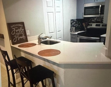 12725 Shoreline Drive - Photo Thumbnail 2
