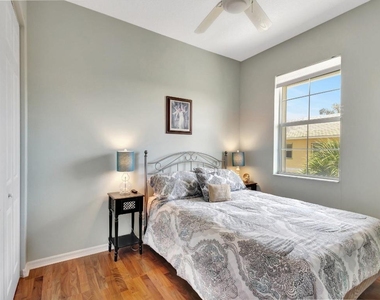 4320 Blowing Point Place - Photo Thumbnail 25