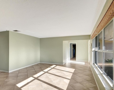 1753 W Terrace Drive - Photo Thumbnail 11