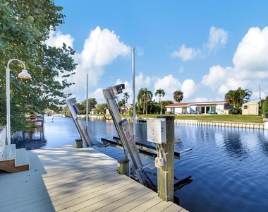 1753 W Terrace Drive - Photo Thumbnail 50