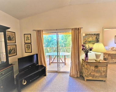5050 Fairways Circle - Photo Thumbnail 13