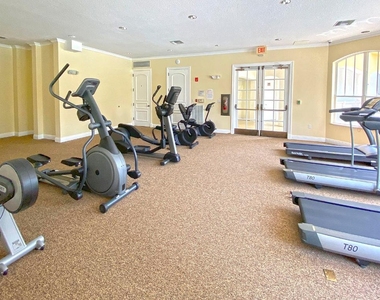 5050 Fairways Circle - Photo Thumbnail 29