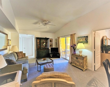 5050 Fairways Circle - Photo Thumbnail 10