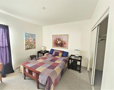 5050 Fairways Circle - Photo Thumbnail 18