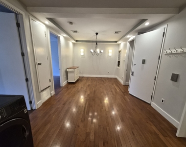 41 Havemeyer Street - Photo Thumbnail 4