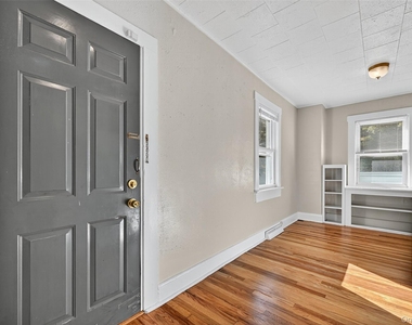 171 West Street - Photo Thumbnail 7