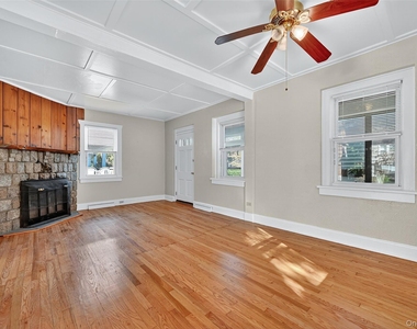 171 West Street - Photo Thumbnail 9
