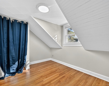 171 West Street - Photo Thumbnail 23