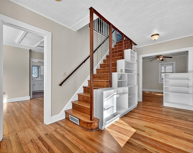 171 West Street - Photo Thumbnail 5