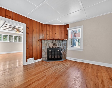 171 West Street - Photo Thumbnail 11