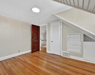 171 West Street - Photo Thumbnail 26