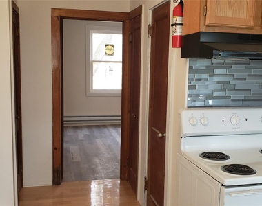 42 Hillside Avenue - Photo Thumbnail 2