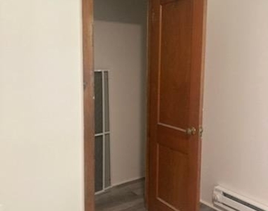 42 Hillside Avenue - Photo Thumbnail 10