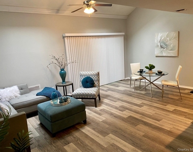 96 Horizon View Drive - Photo Thumbnail 3