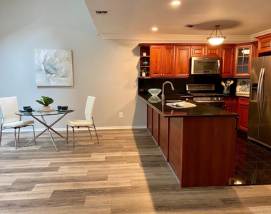 96 Horizon View Drive - Photo Thumbnail 2