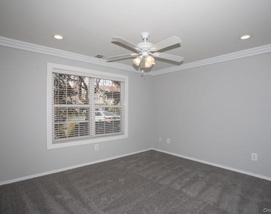 69 Overlook Drive - Photo Thumbnail 8