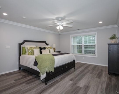 11 Overlook Drive - Photo Thumbnail 5