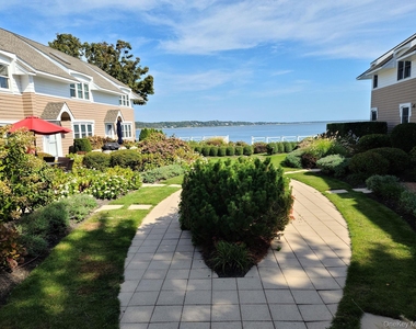 62 Canoe Place Road - Photo Thumbnail 16