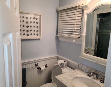 62 Canoe Place Road - Photo Thumbnail 7