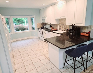 3 Bennett Drive - Photo Thumbnail 18