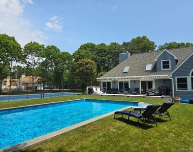 3 Bennett Drive - Photo Thumbnail 2